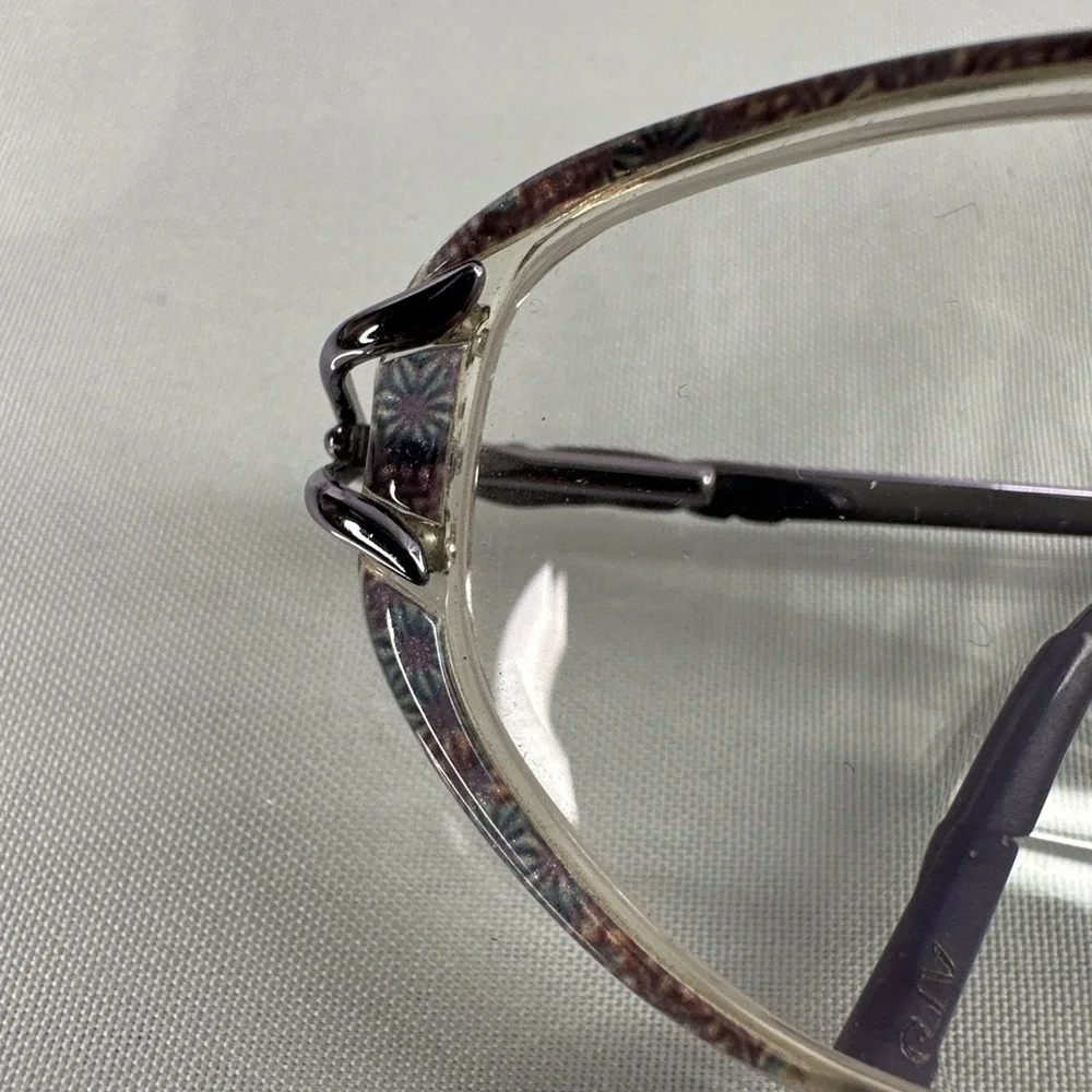 Aldo Tura designed their lenses
